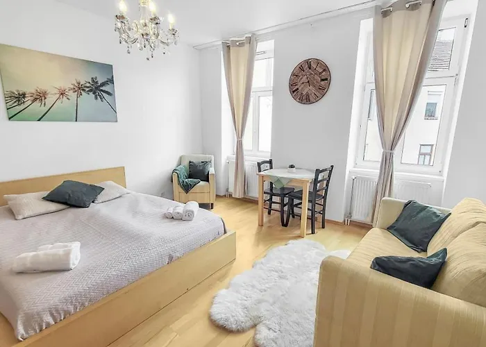 Adalbert Apartamento