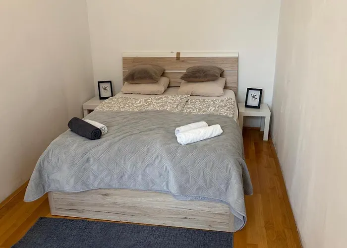 Adalbert Apartamento